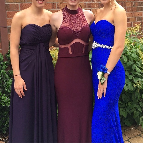 Prom Dress - Picture 1 of 8